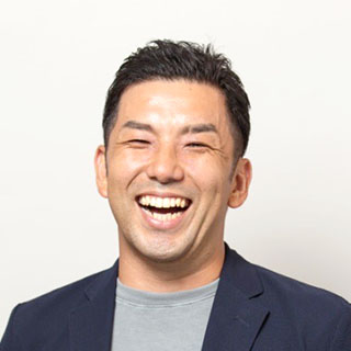 取締役「須賀 大介」の顔写真